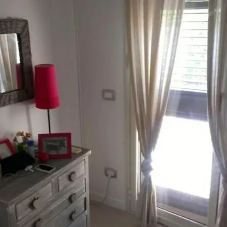 Villa With Access To The Beach Villa Lascari