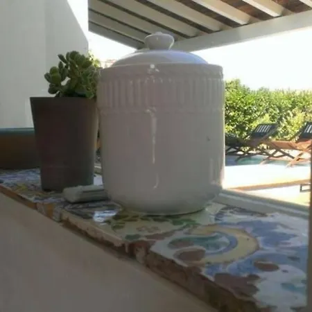 Villa Villa With Access To The Beach Lascari